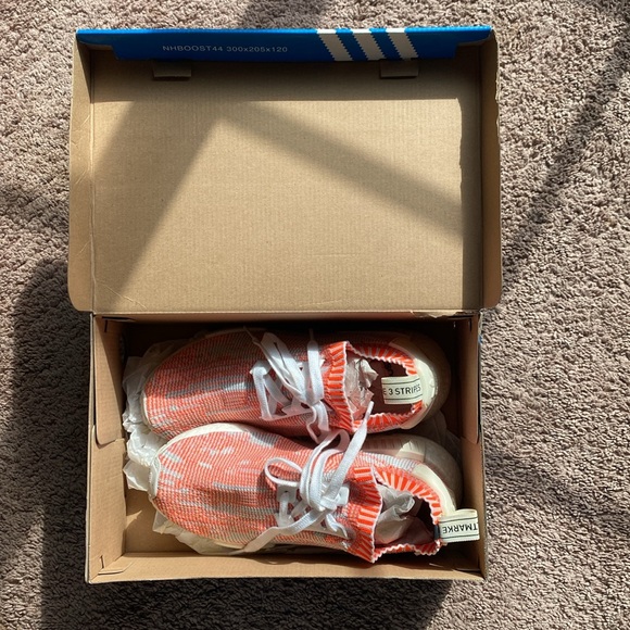 ADIDAS NMD R1 - Picture 2 of 5